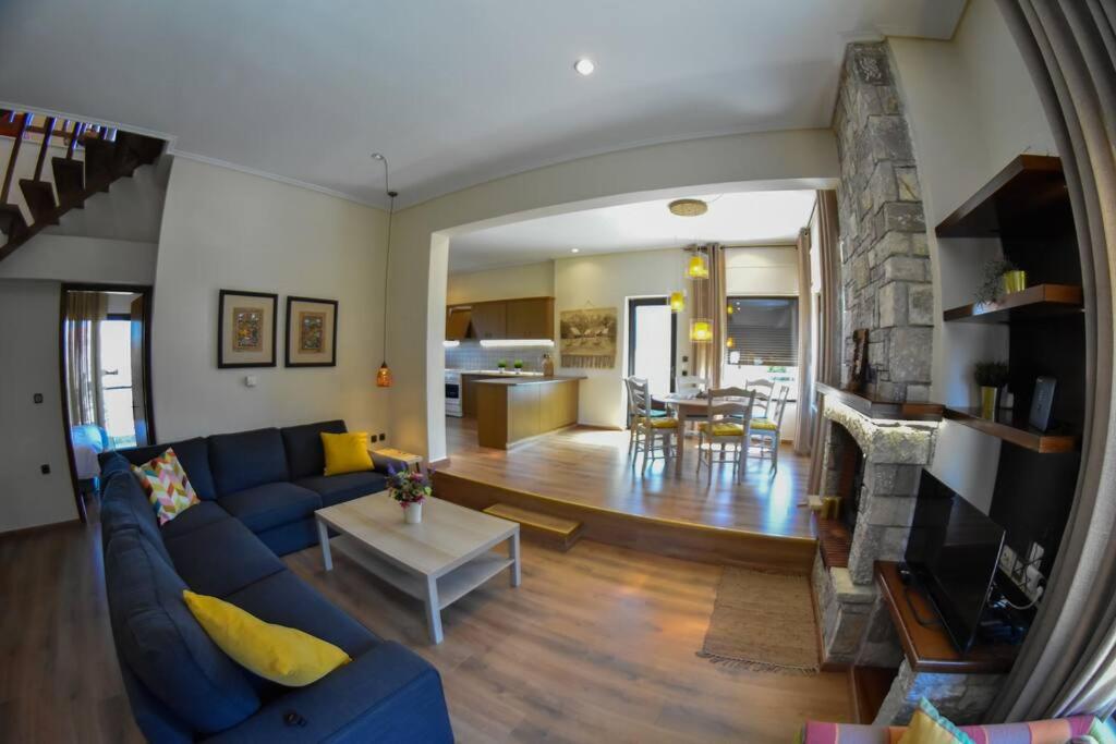 Lake Plastira Lodge photo 1