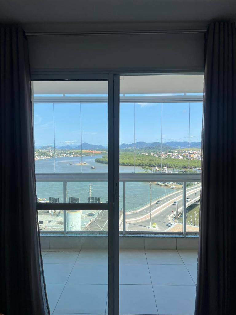 Apartamento agradável com vista - Centro Guarapari