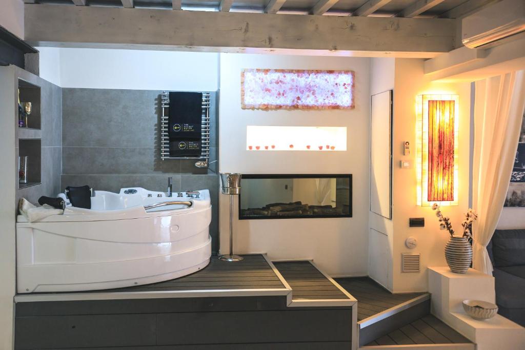 THE SECRET SUITE - SUPERIOR "Lago di Endine" photo 4