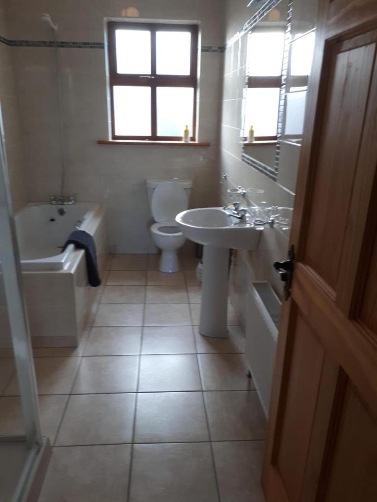 Ballytigue House photo 4