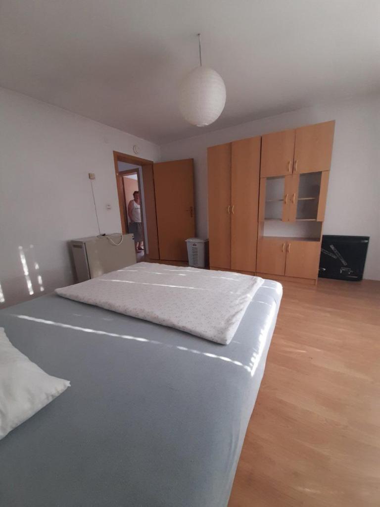 Entire Home in Arberia , Flat 3 photo 2
