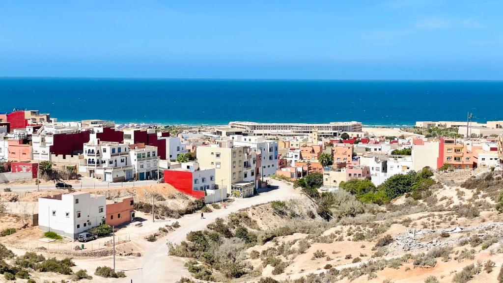 Dar George Tamraght photo 4
