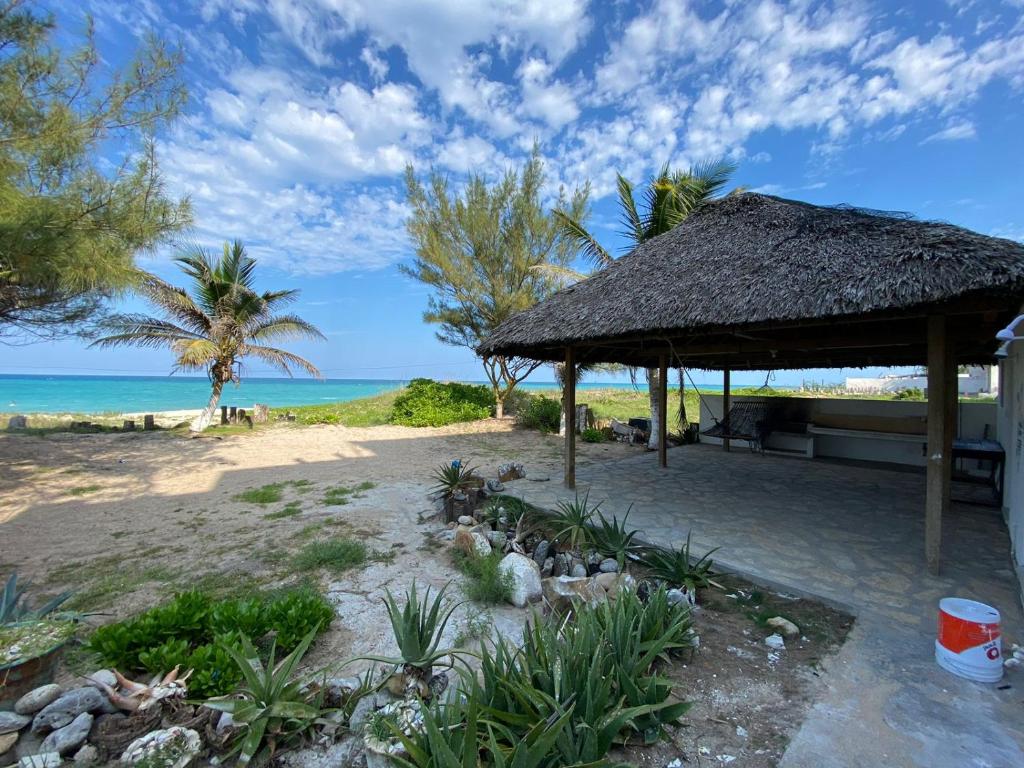 Sea and Sun Beach House photo 3