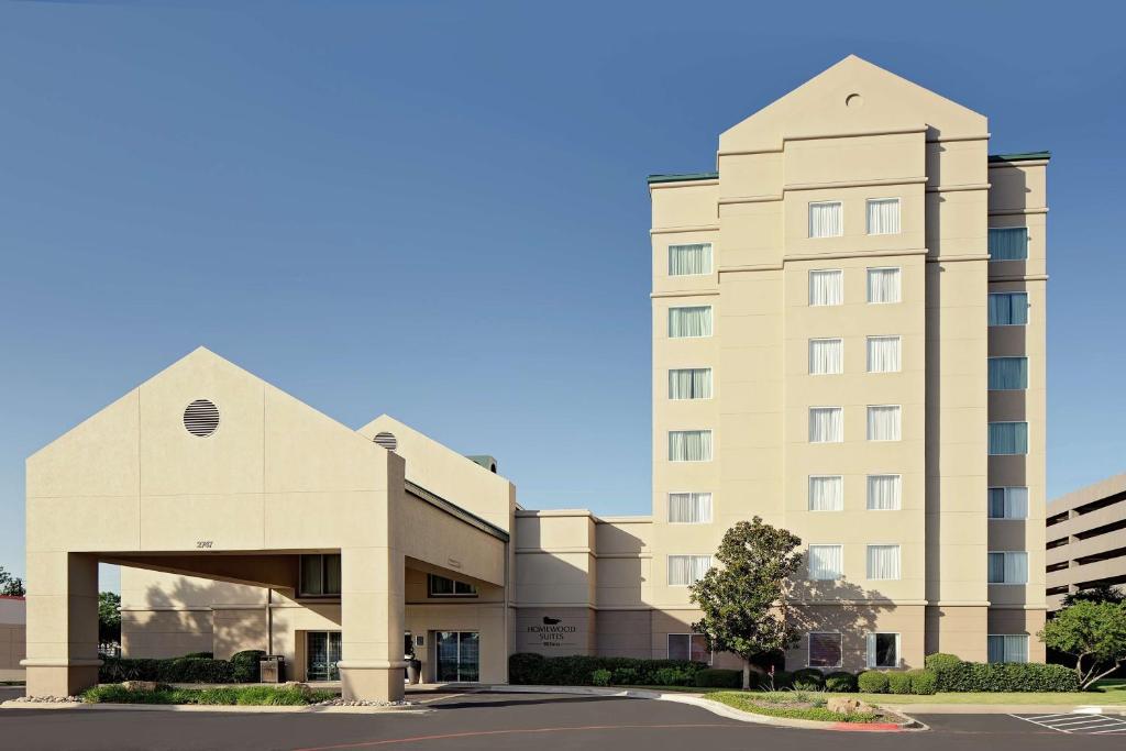 Homewood Suites by Hilton Dallas Market Center photo 1