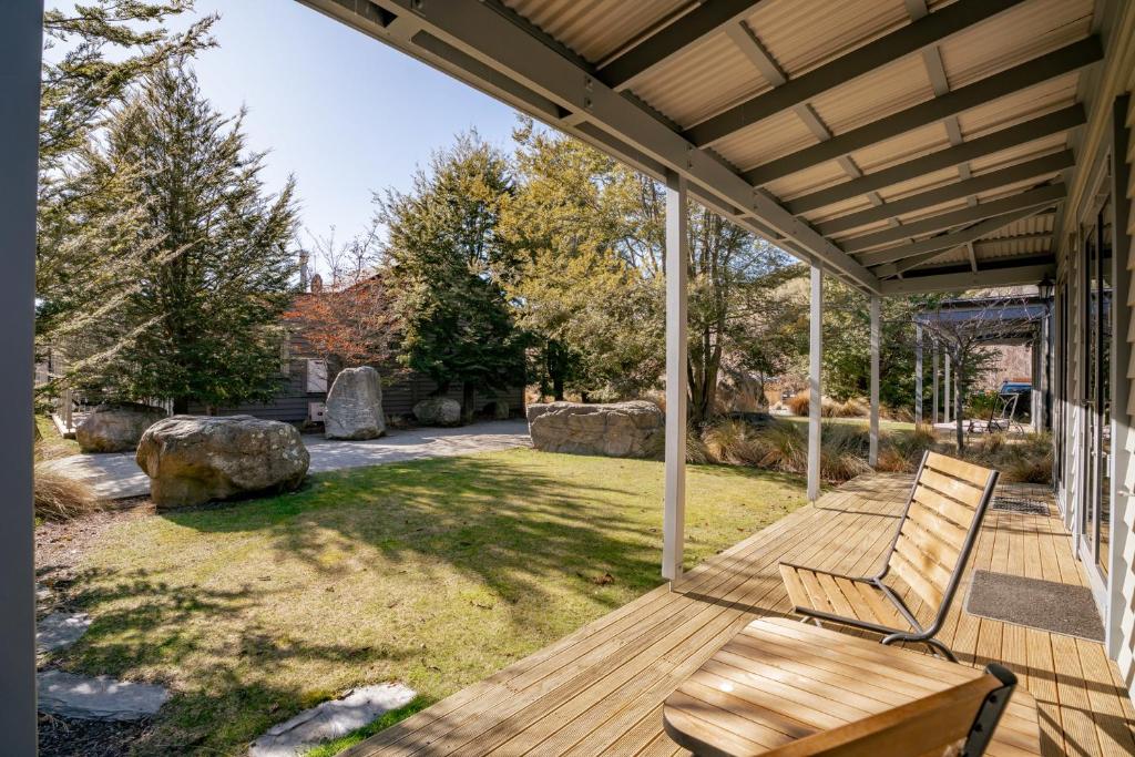 Gold Rush Chalet - Cardrona Holiday Home photo 2