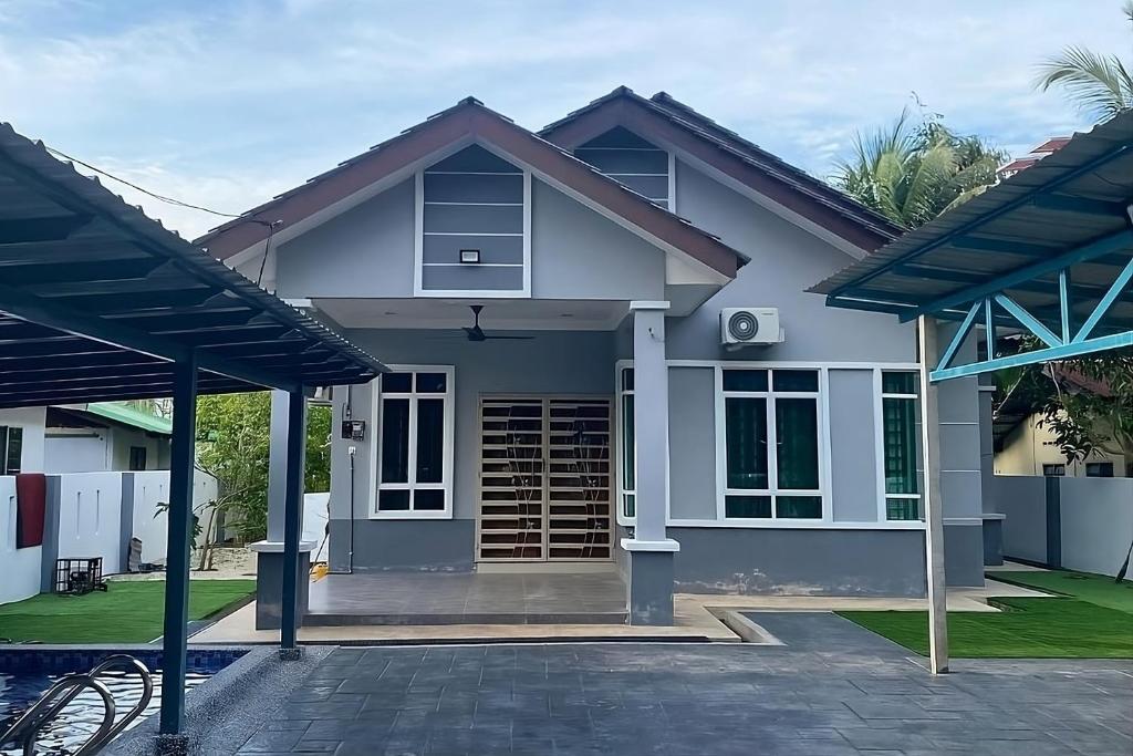 Syikin Homestay - Private Pool