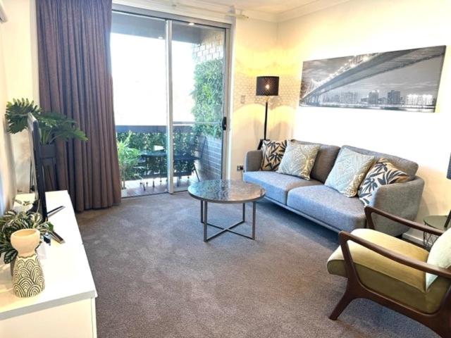 Adelaide Dress Circle Apartments - Archer Street photo 3