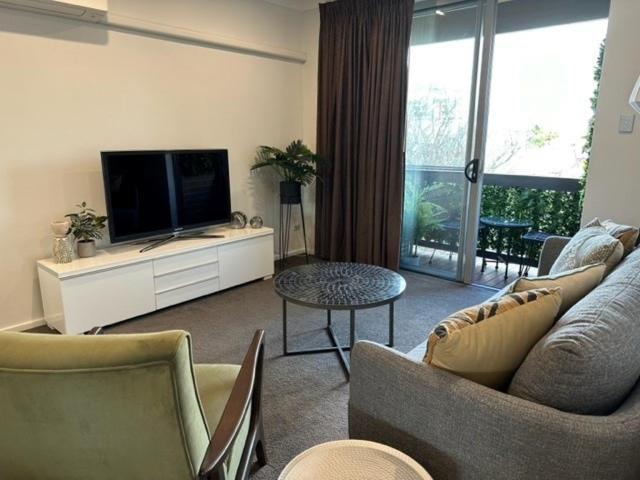 Adelaide Dress Circle Apartments - Archer Street photo 1