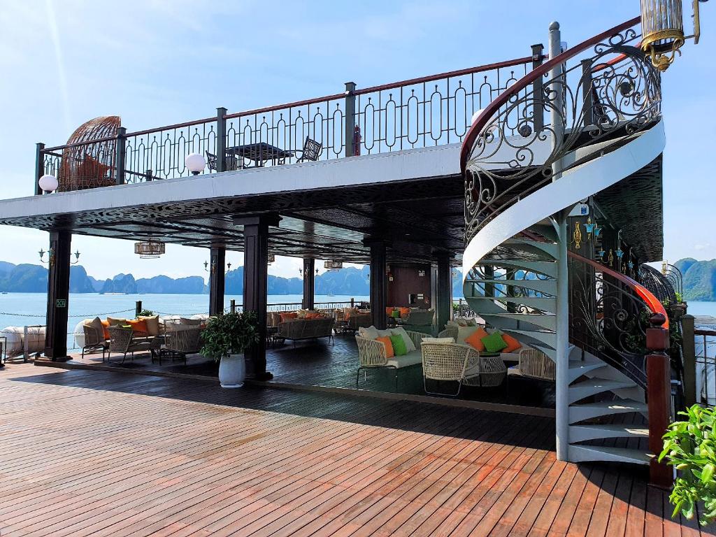 Indochine Premium Halong Bay Powered by Aston