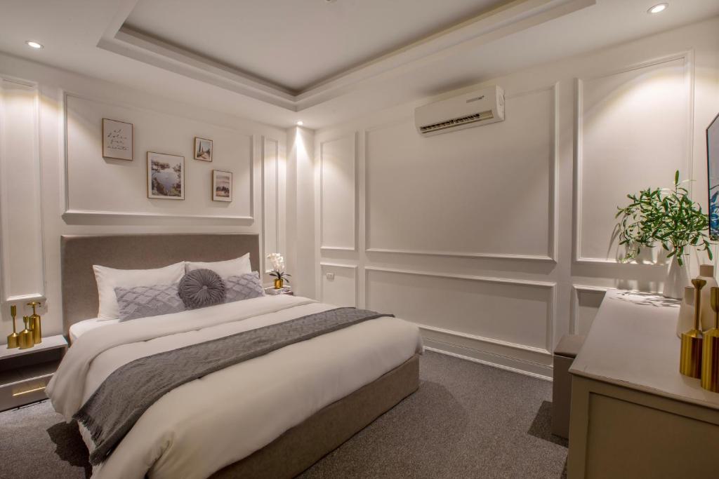 Keypad Hotel - 87 Nguyễn Khang