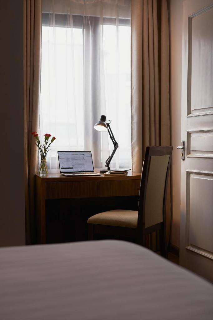 Poonsa Serviced Apartment 5