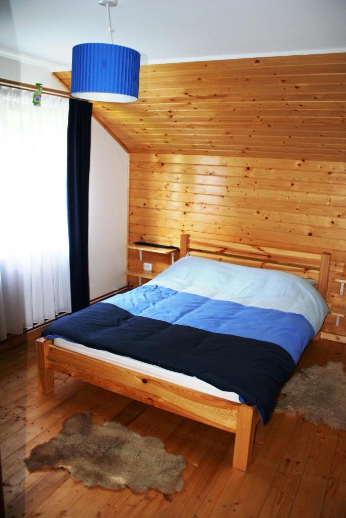 Вилла (Вилла с 5 спальнями), Cabana Valea Floreiului