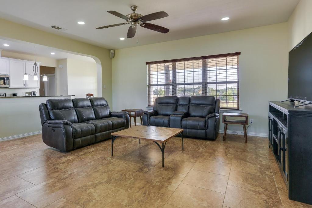 McKinney Home with Backyard, 10 Mi to Dtwn! photo 3