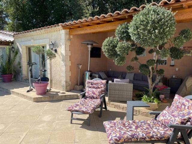 appartement avec piscine photo 2
