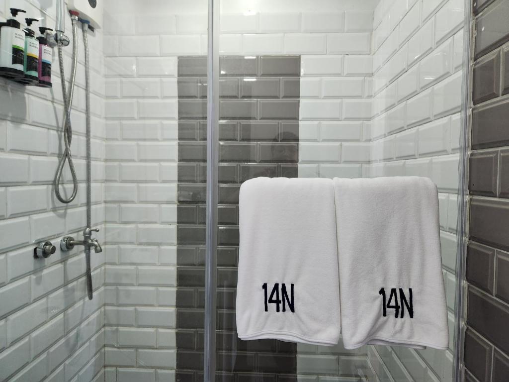 Cozy and Spacious Condo Unit with Free Netflix photo 2