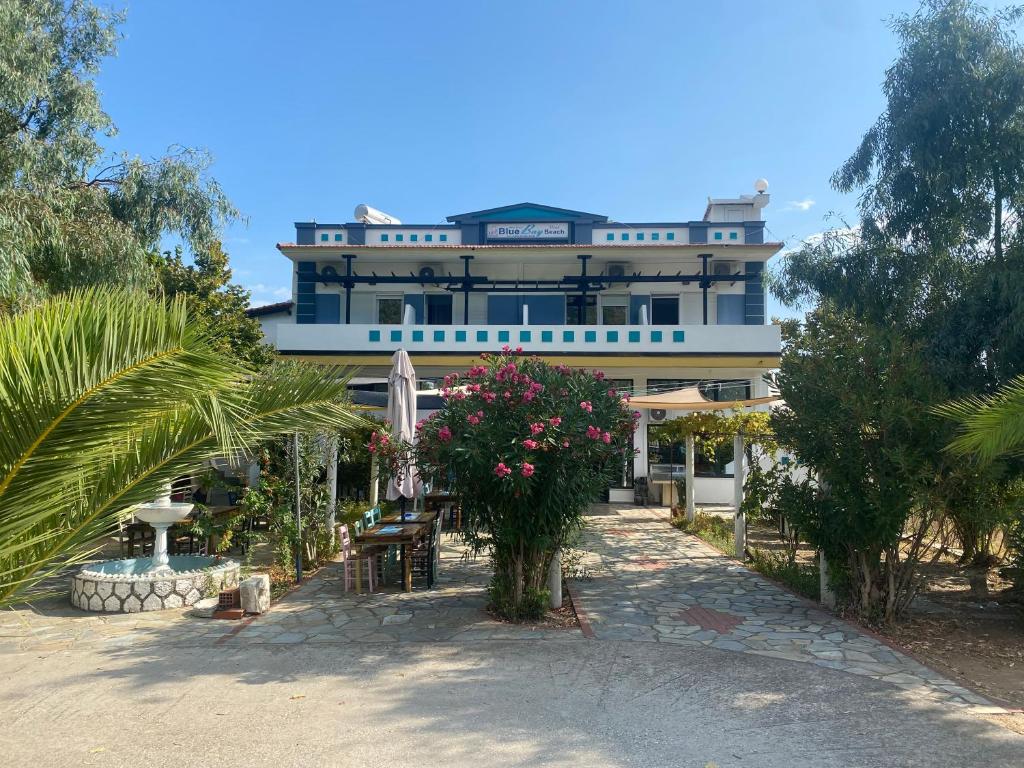 Blue Bay Beach Hotel photo 1