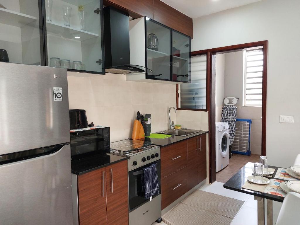 Aqua View Apartments photo 3