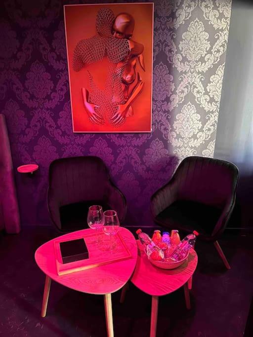 Loveroom En Aparté Caen photo 4