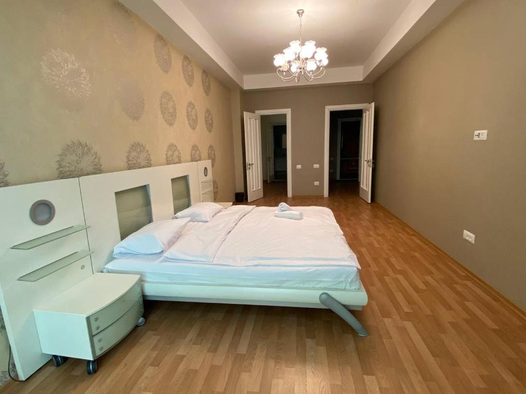 Modern City Center Apartments photo 4