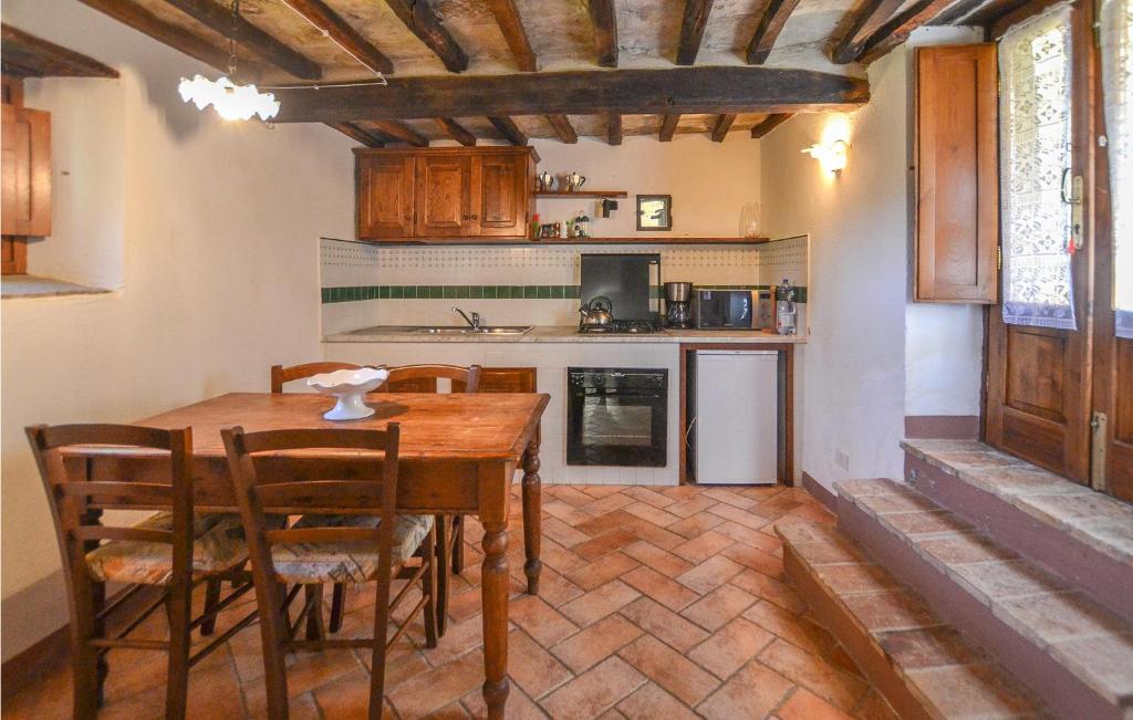 Beautiful Home In Castiglion Fiorentino With Outdoor Swimming Pool, Wifi And 2 Bedrooms photo 2