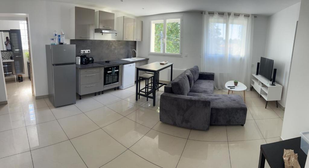 50m2 a 10 mn CDG, proche Parc Expo, Paris, Disney