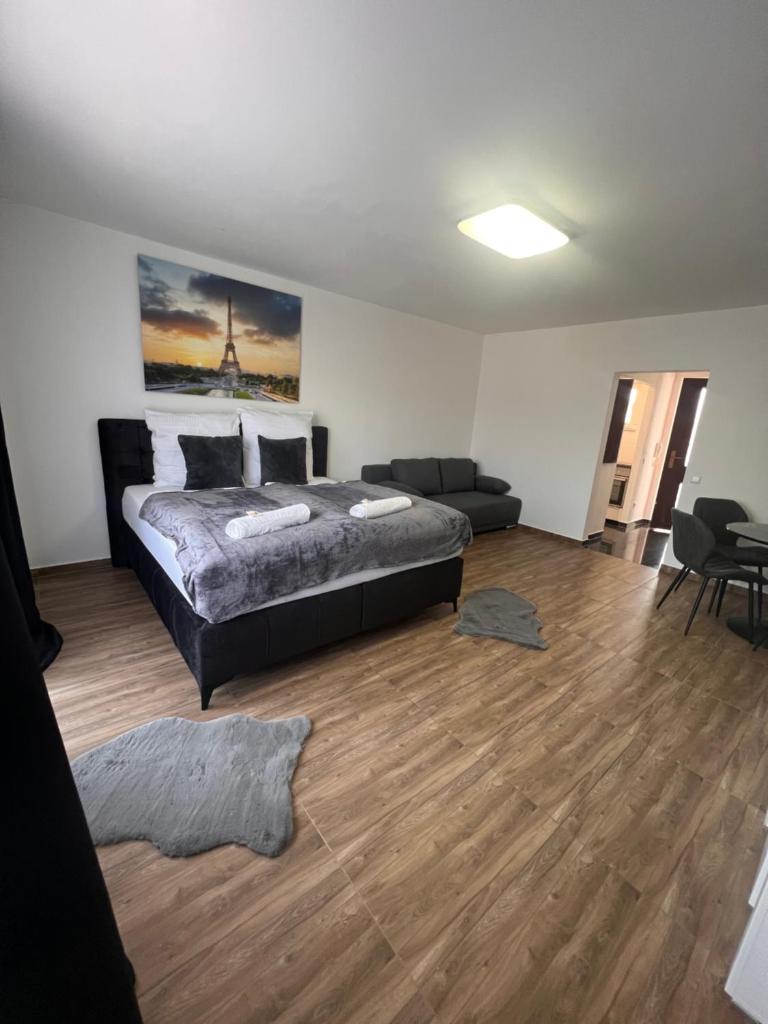 LUX Business Apartments photo 1