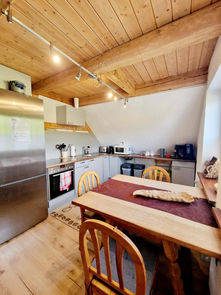 Wood & Stone Lodge 1 photo 3