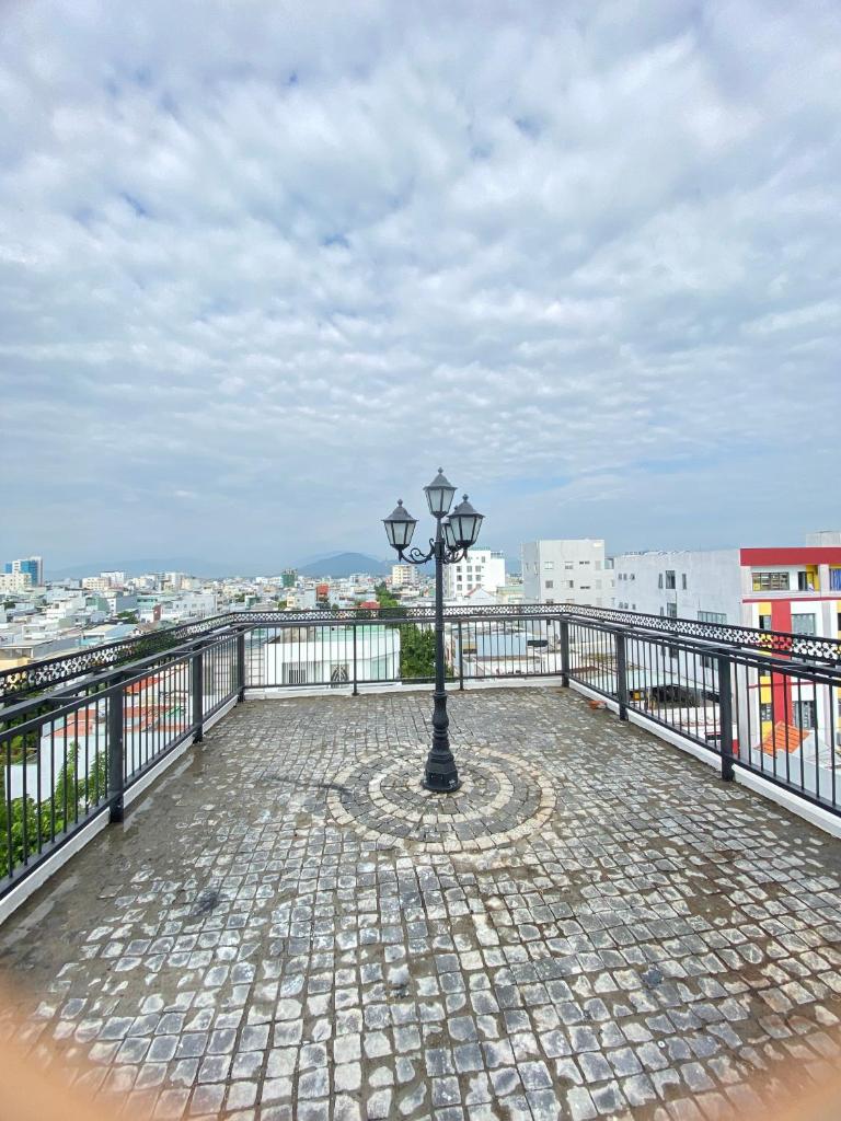 GOODTECH LUXURY Hotel & Apartment