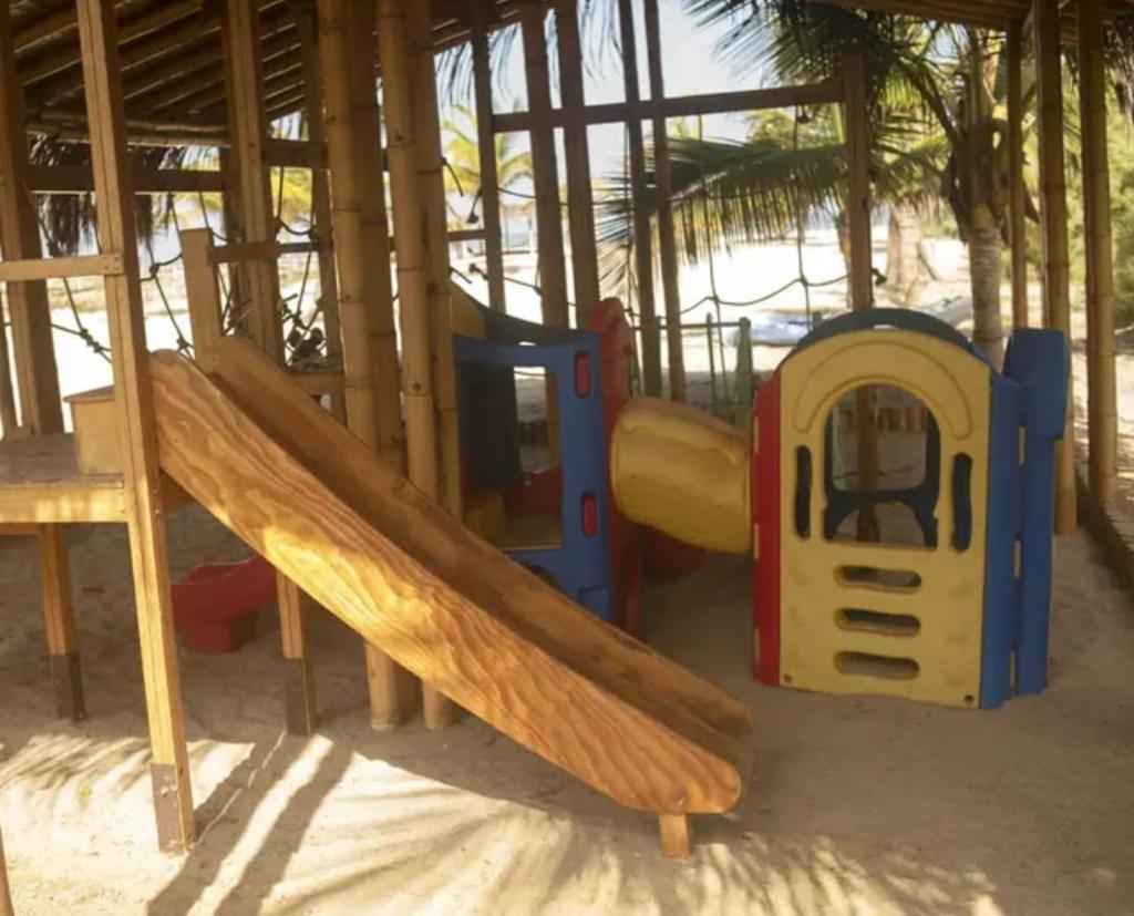 Aquamare Bungalows photo 2