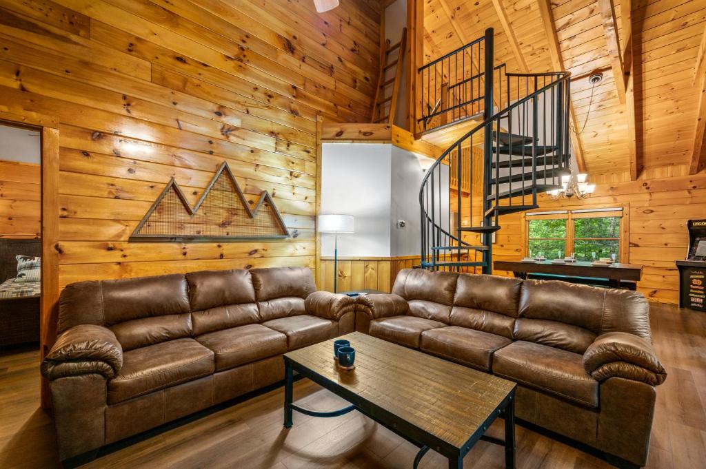 Bear Bottom Cabin photo 1