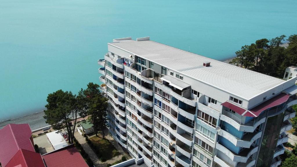 Seaside Apartment photo 2