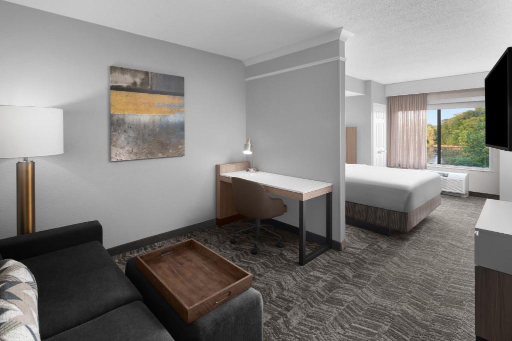 SpringHill Suites by Marriott Grand Rapids Airport Southeast photo 1