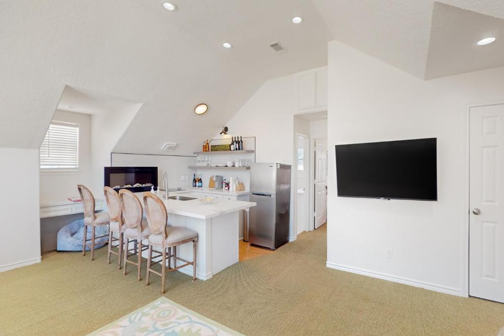CedarGrove Hideaway - Apartment photo 3