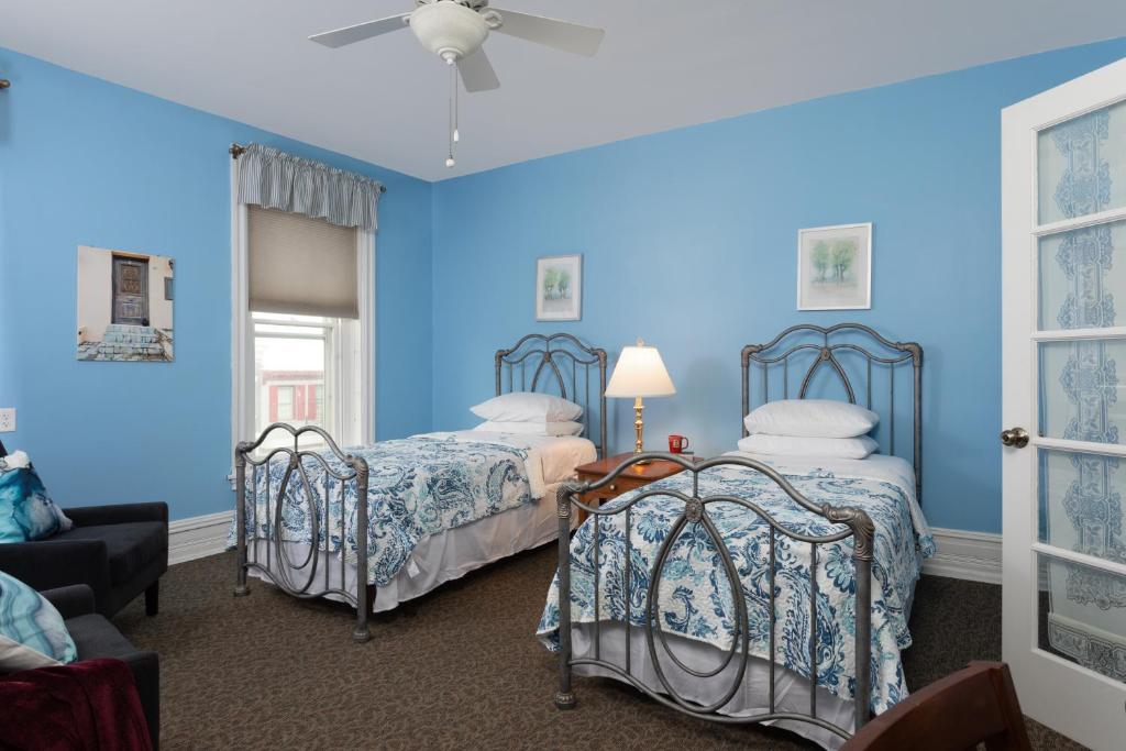 Carlisle House Bed and Breakfast photo 3