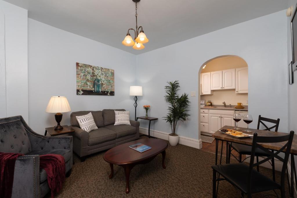 Carlisle House Bed and Breakfast photo 1