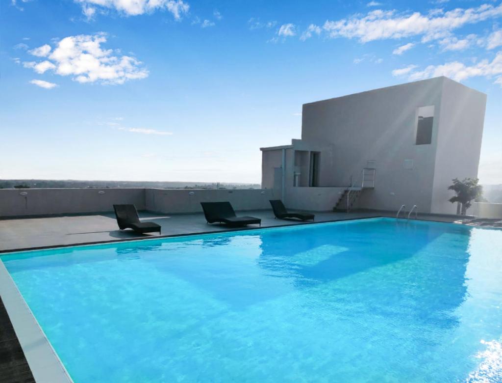 Spacious Luxury apartment in Relaxing homey env. photo 1