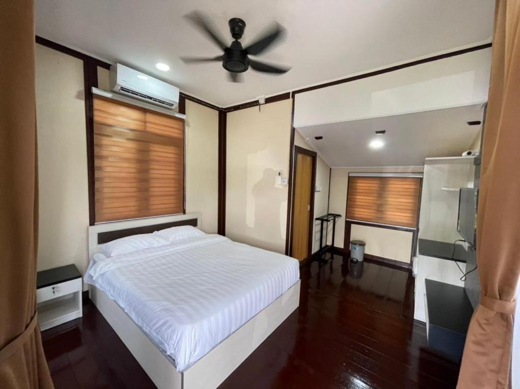Rumah Kebun Gucher photo 2