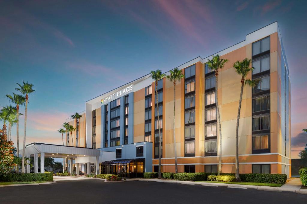 Hyatt Place across from Universal Orlando Resort image