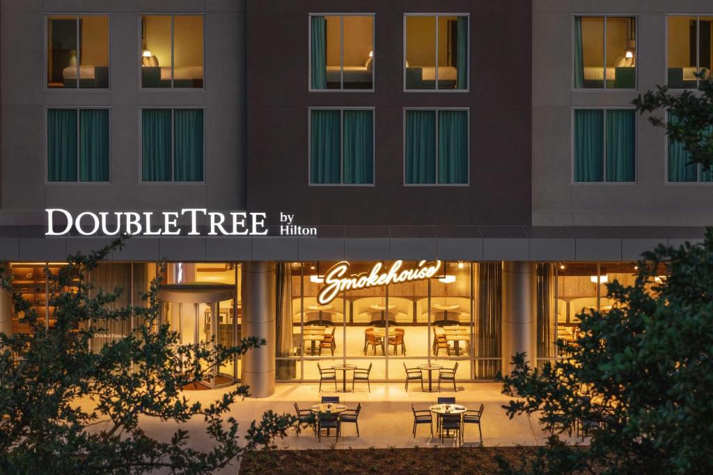 Doubletree By Hilton Abilene Downtown Convention Center photo 1
