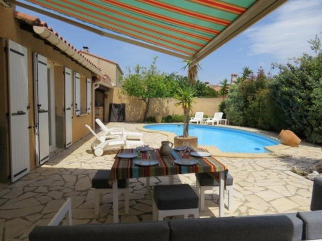 Villa familiale piscine privée 6 personnes 6BJ21 photo 1