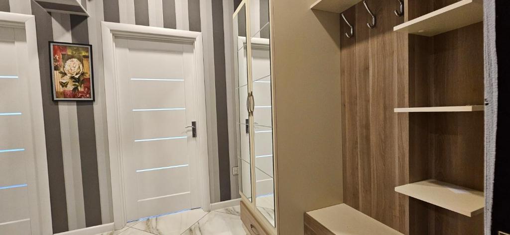 Park Azure Comfortable Apartment photo 4