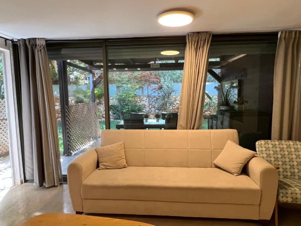 Luxury suite in the best, calmest part of Tel Aviv photo 2
