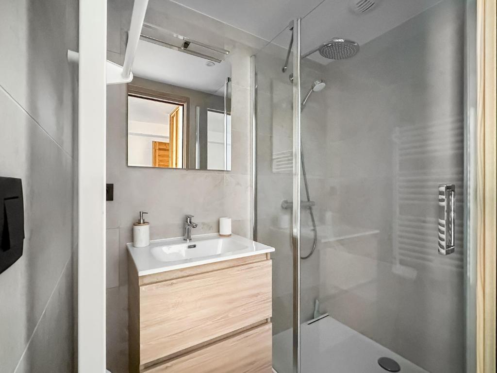 GRD219 - Appartement standing 4 pers pied de piste photo 3