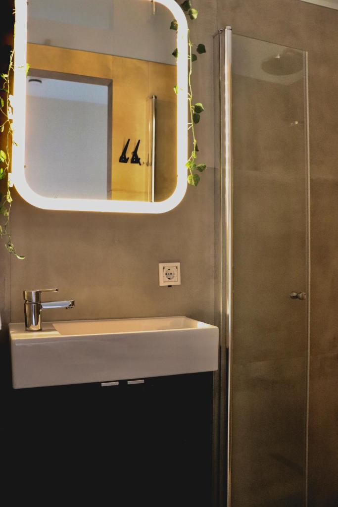 Anna Boutique Apartments photo 3