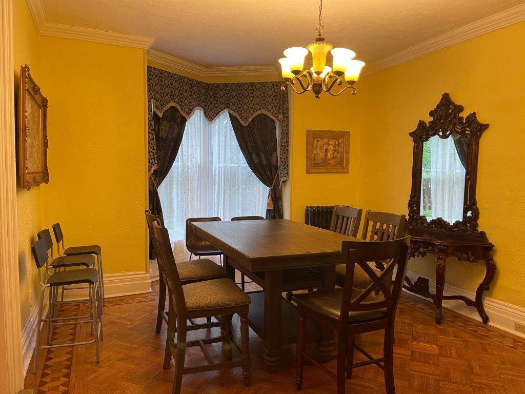 THE RED STAR ROOM B photo 3