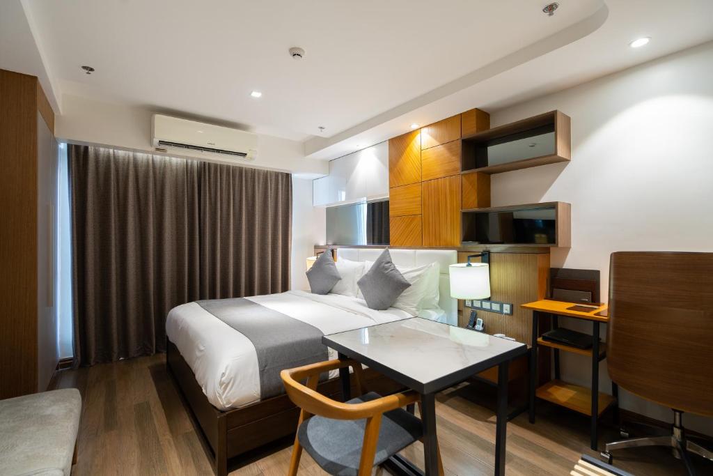 One Euphoria Luxe Hotel photo 2