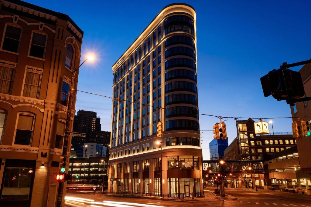Residence Inn by Marriott Grand Rapids Downtown image