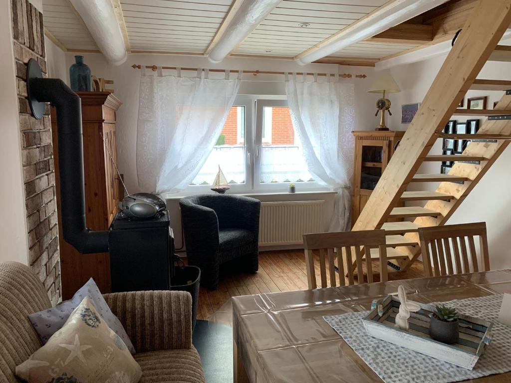 Haus Lüttje Huus an't Diek photo 2