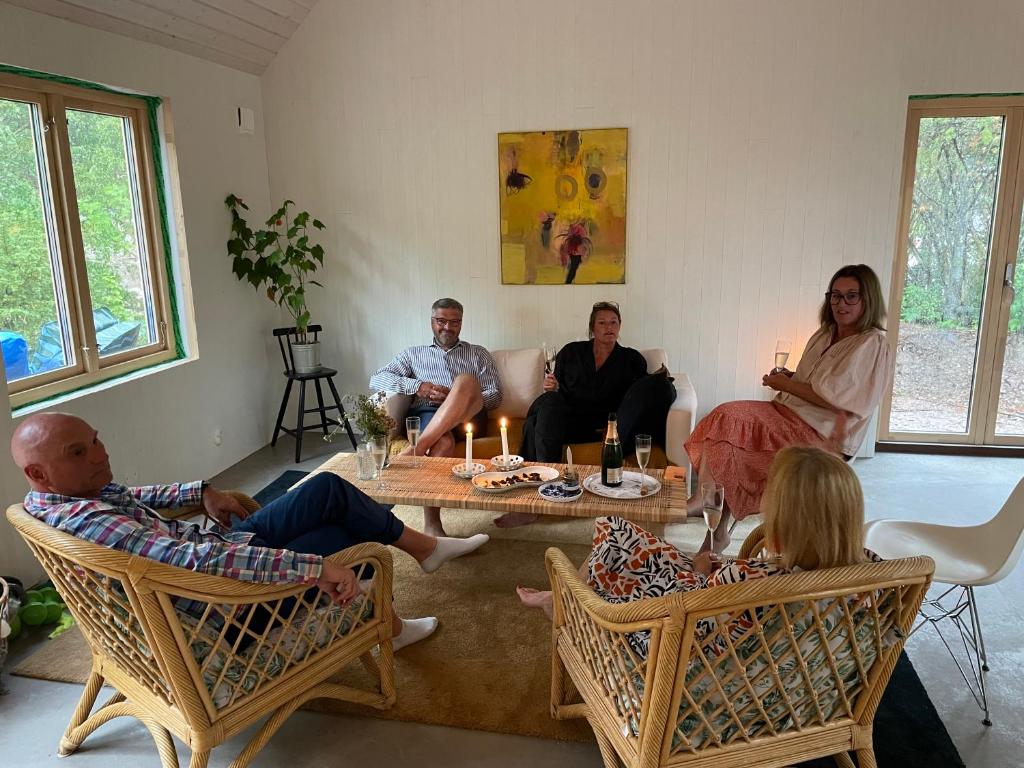 Nybyggd villa i mysiga Bovallstrand photo 4