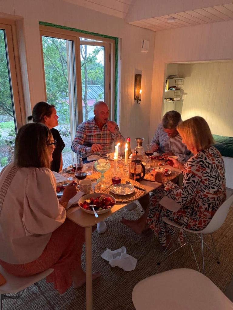 Nybyggd villa i mysiga Bovallstrand photo 2